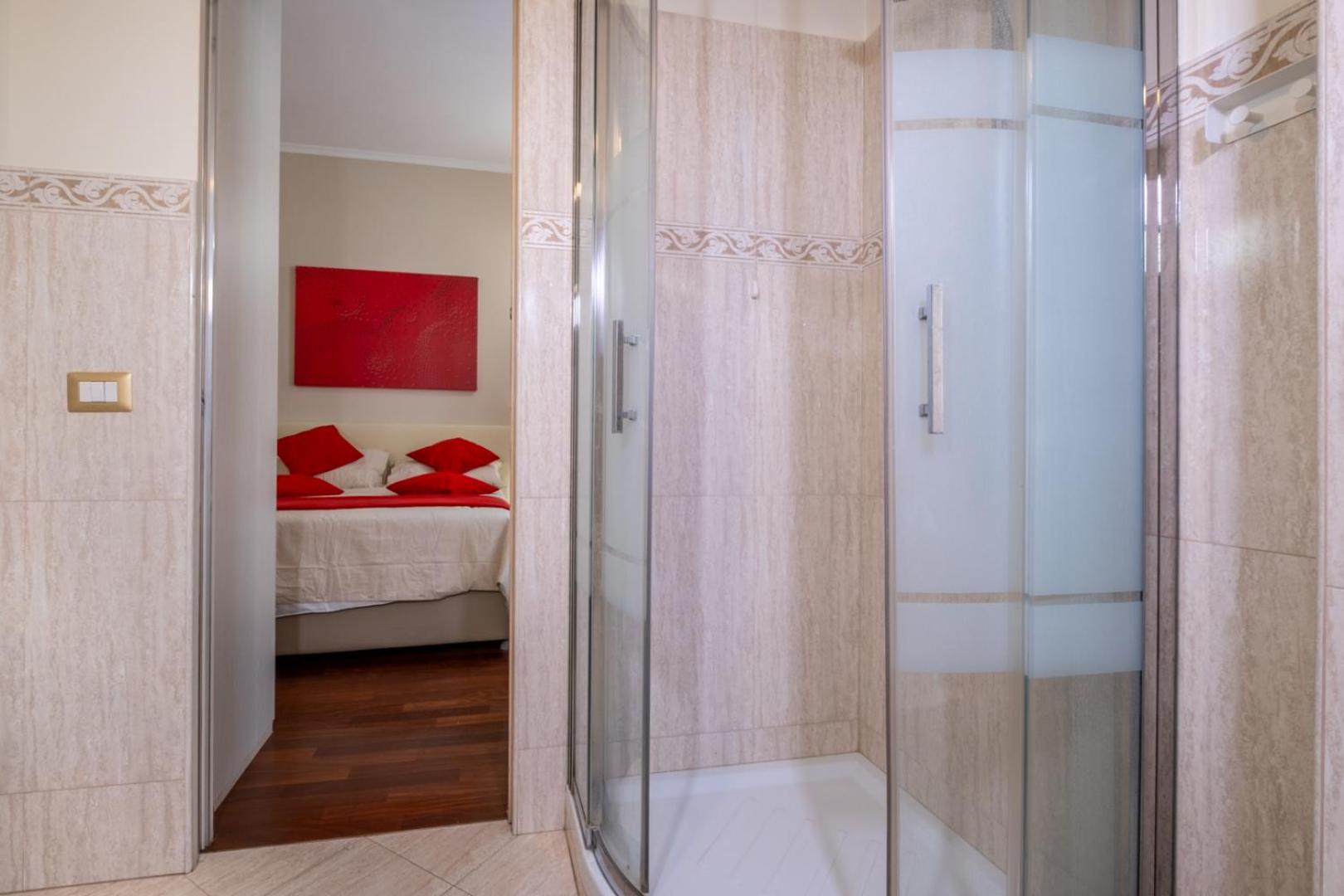 Trevi Fountain Big Apartment Appartement