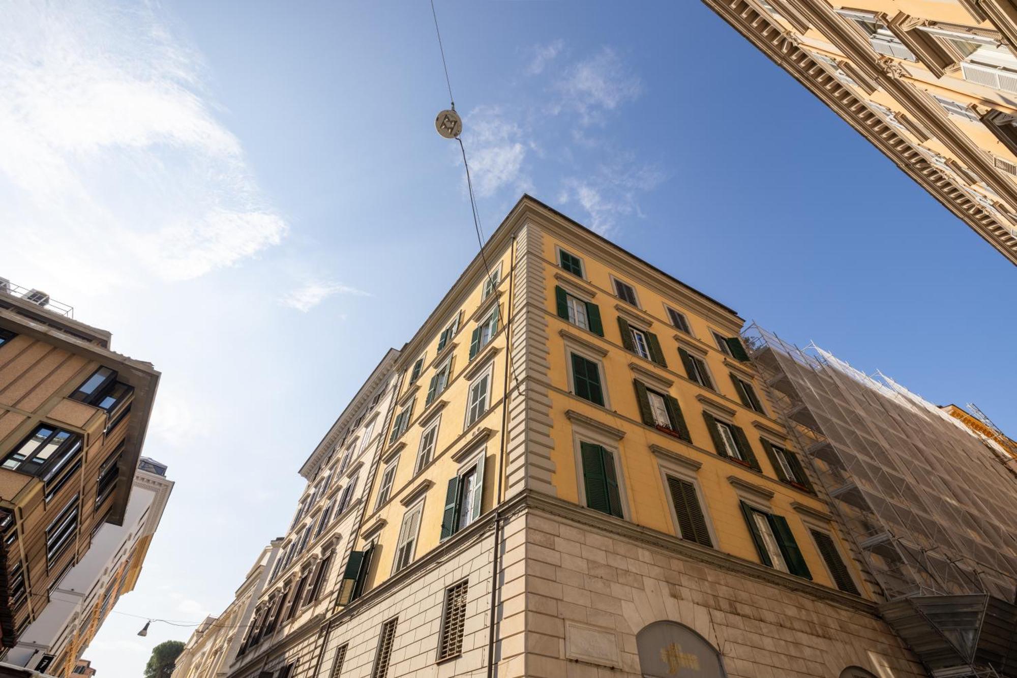 Monti Rome