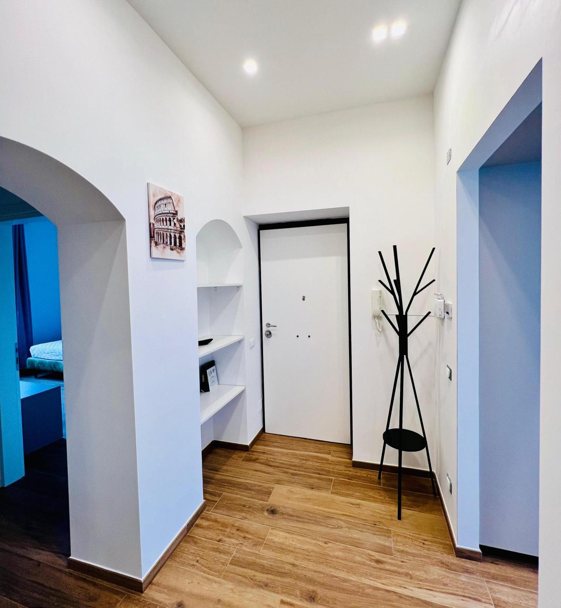 Lp San Giovanni Apartment *