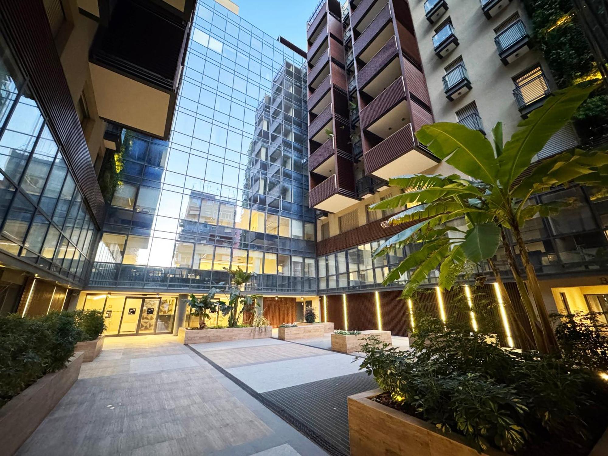 Aurealiving - Sage Luxury With Air Conditioning, Fast Wifi And Free Gym Apartment