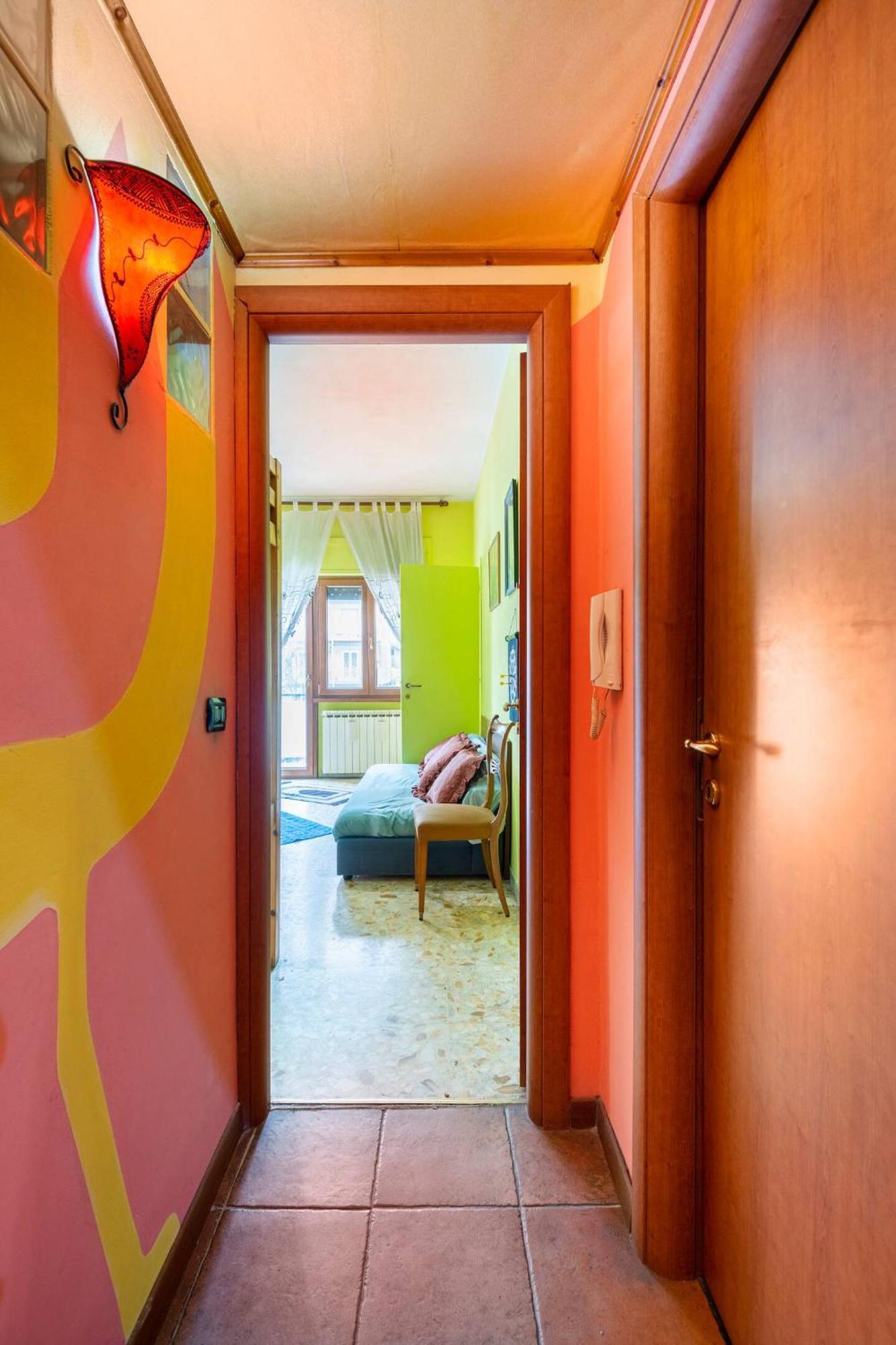 Fine Art House * Rome