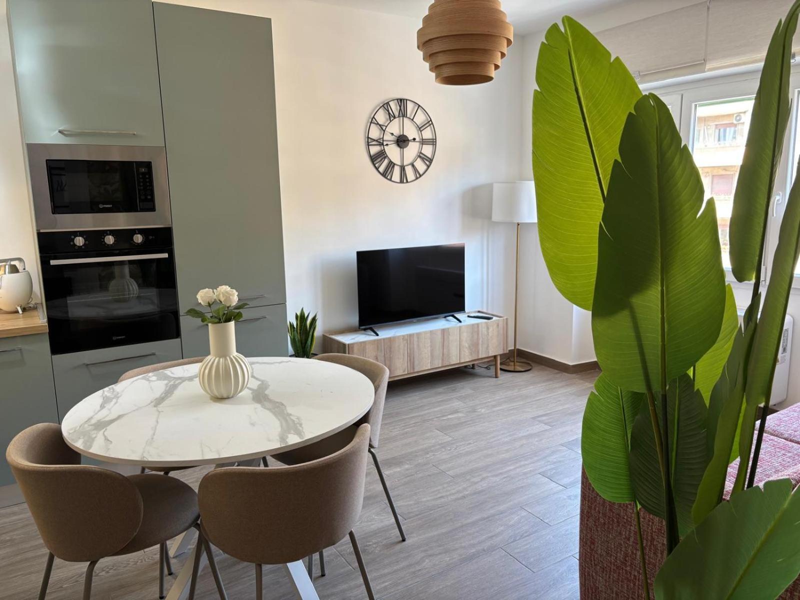 Aulo Plauzio Apartment Rome