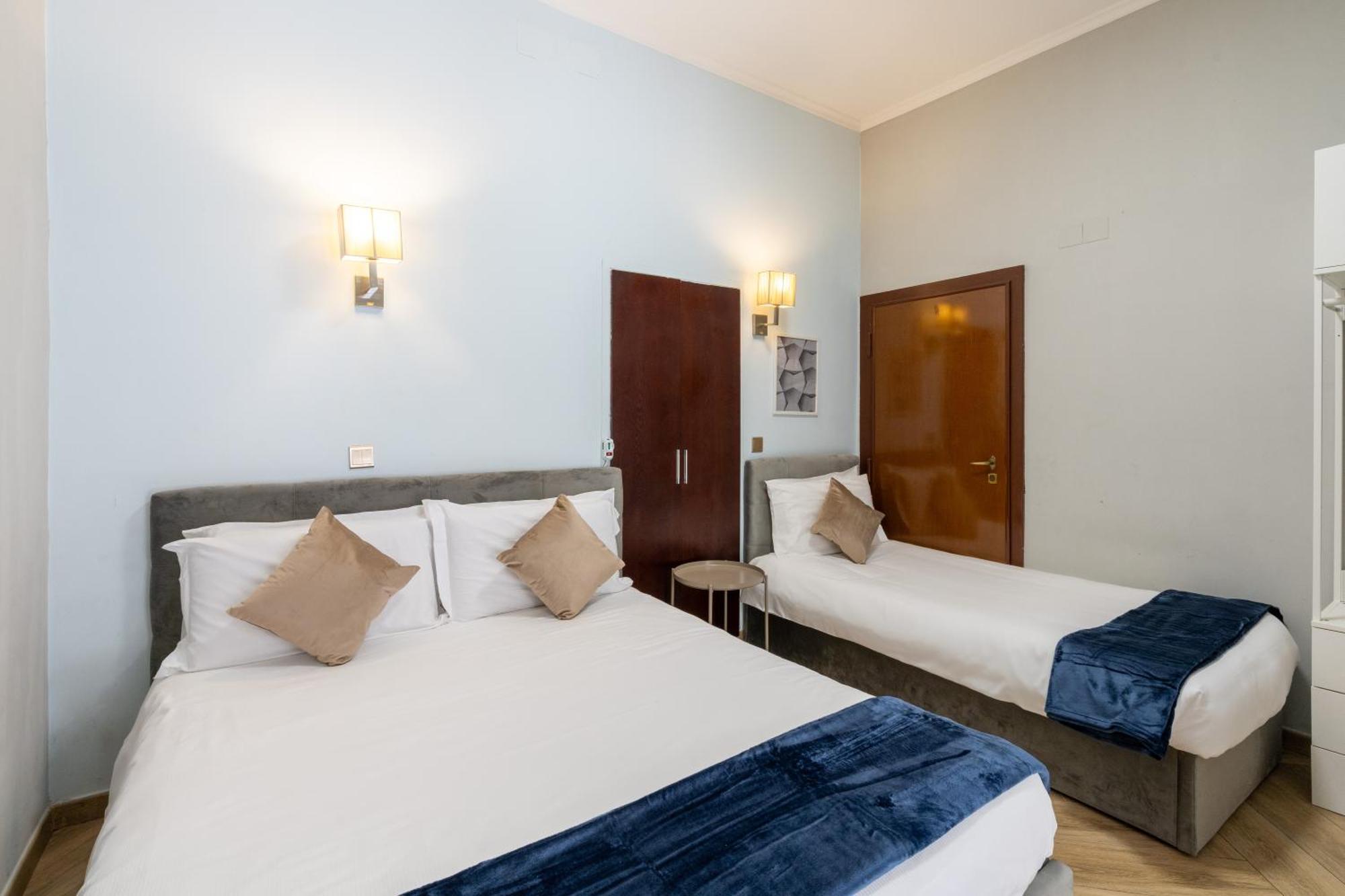 Portafortuna - Close To Colosseum Guest house 2*