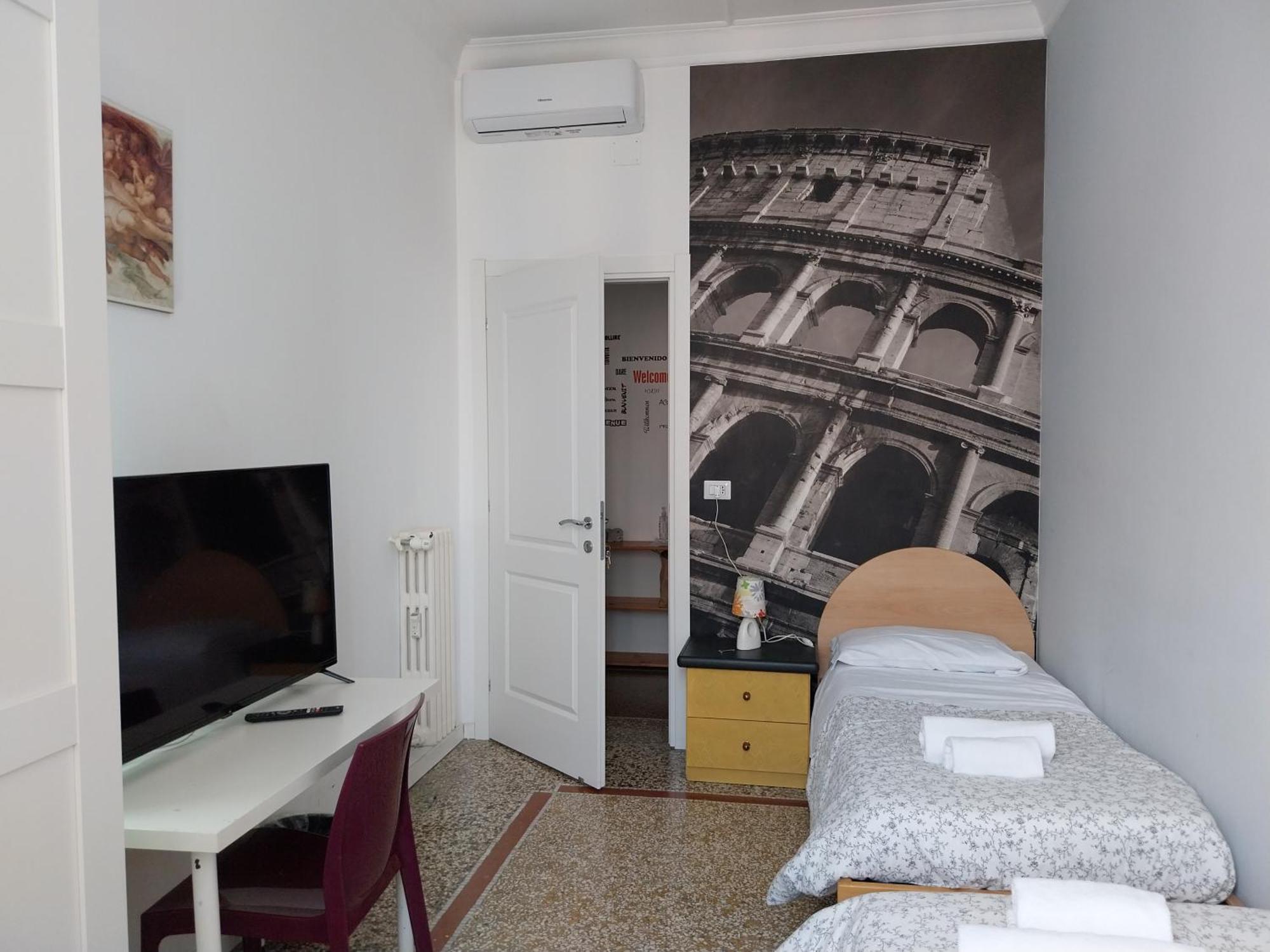 Lo Sguardo Sui Re Guest house *