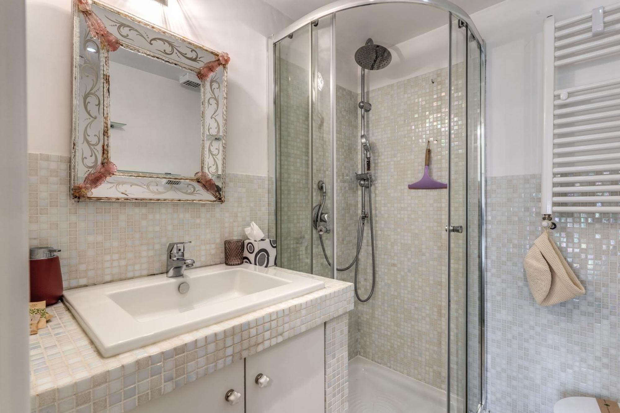 Dante Secret Apartment Rome