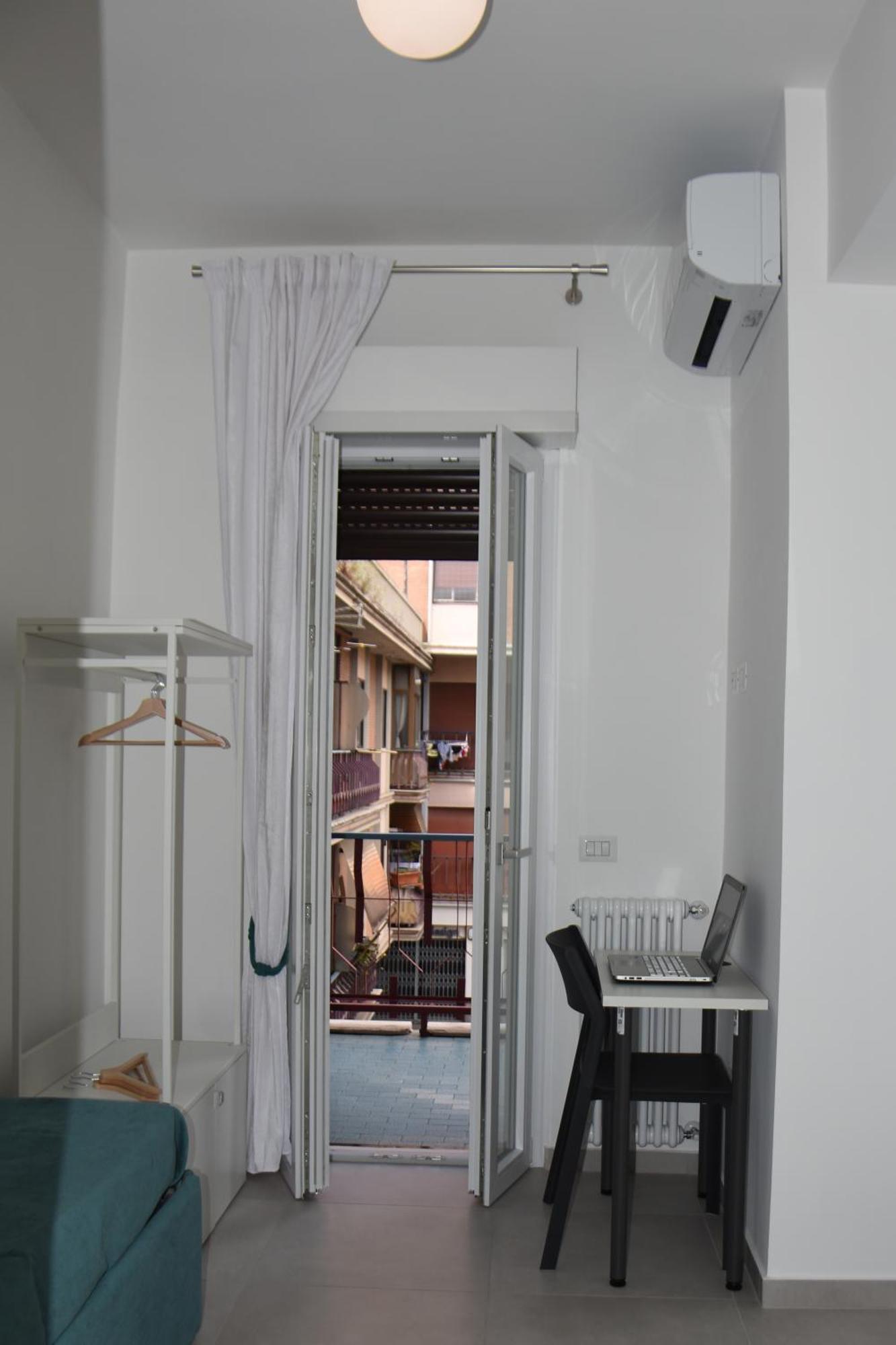 Sweet Retreat - Trastevere Station Apartment