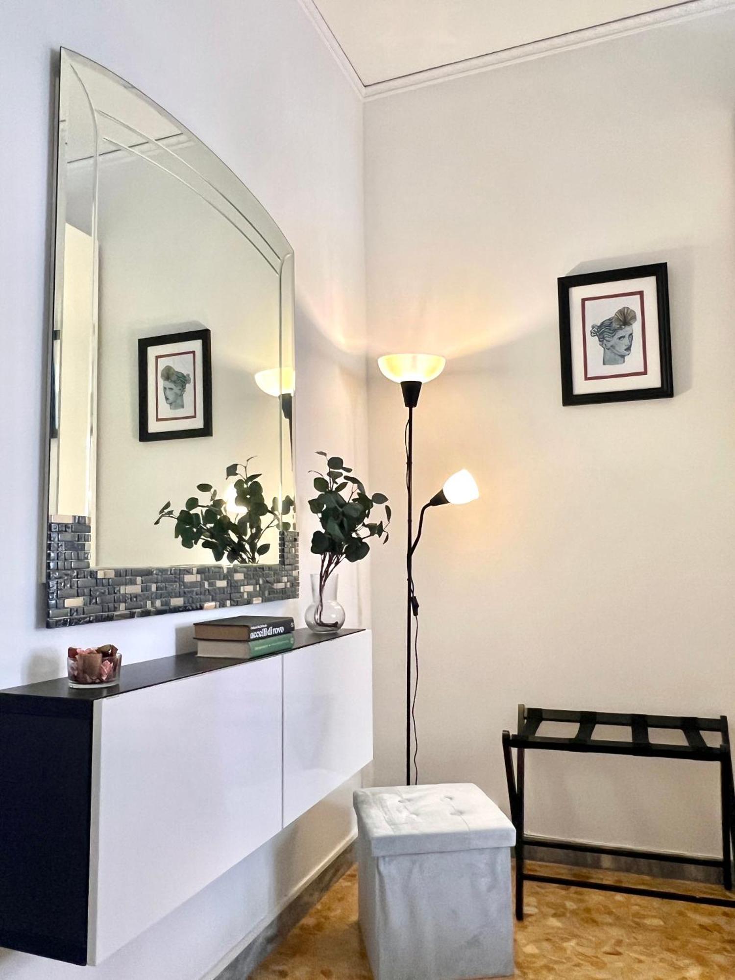 Appia Antica Apartment, Subway, 12 Stops Vatican, Comfort, Balcony Appartement Rome