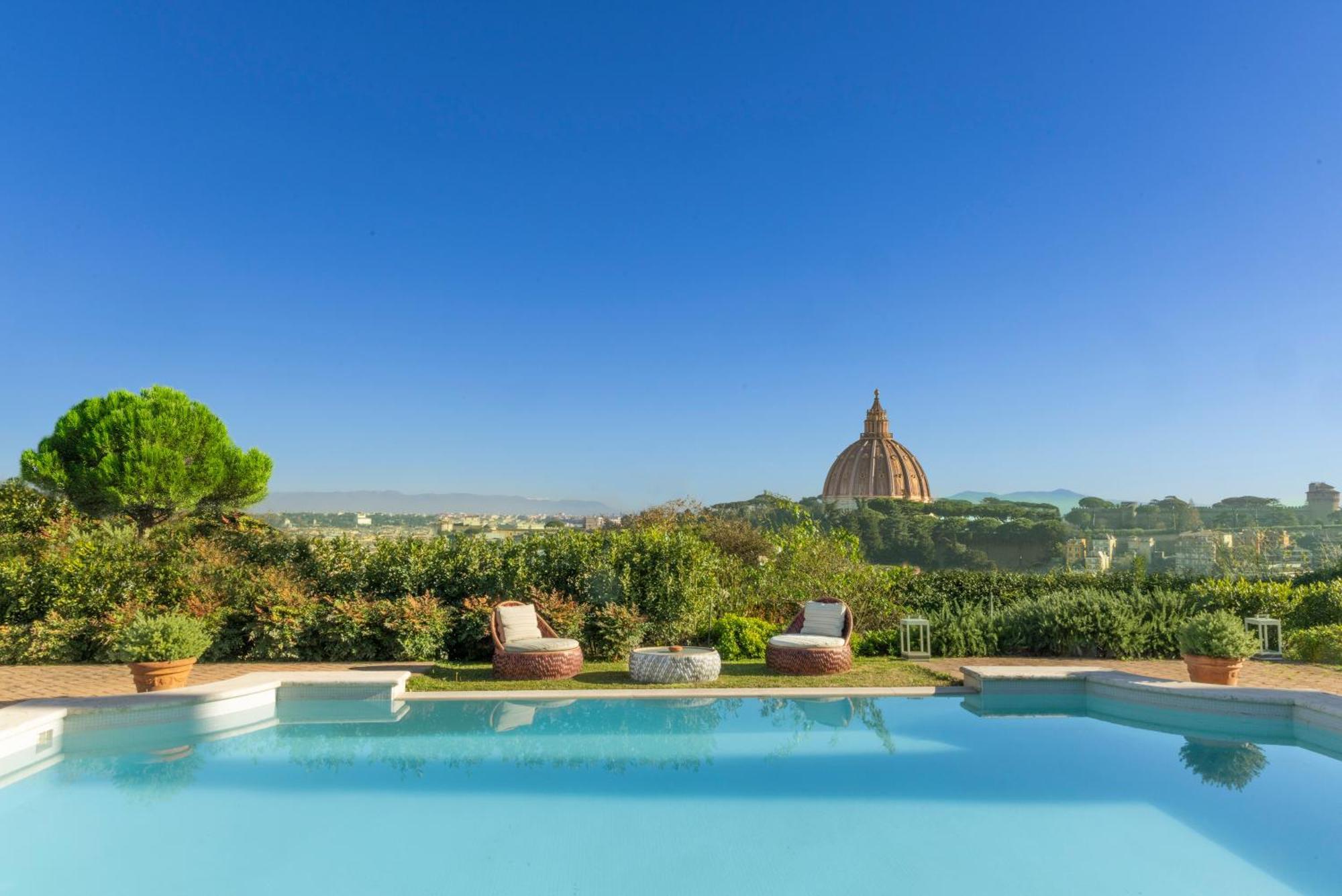 Torre Della Luna Lusso, Privacy E Piscina Con Vista Su San Pietro *