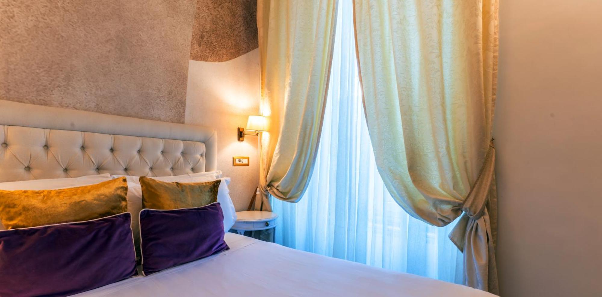 Le Clarisse Pantheon 3* Roma