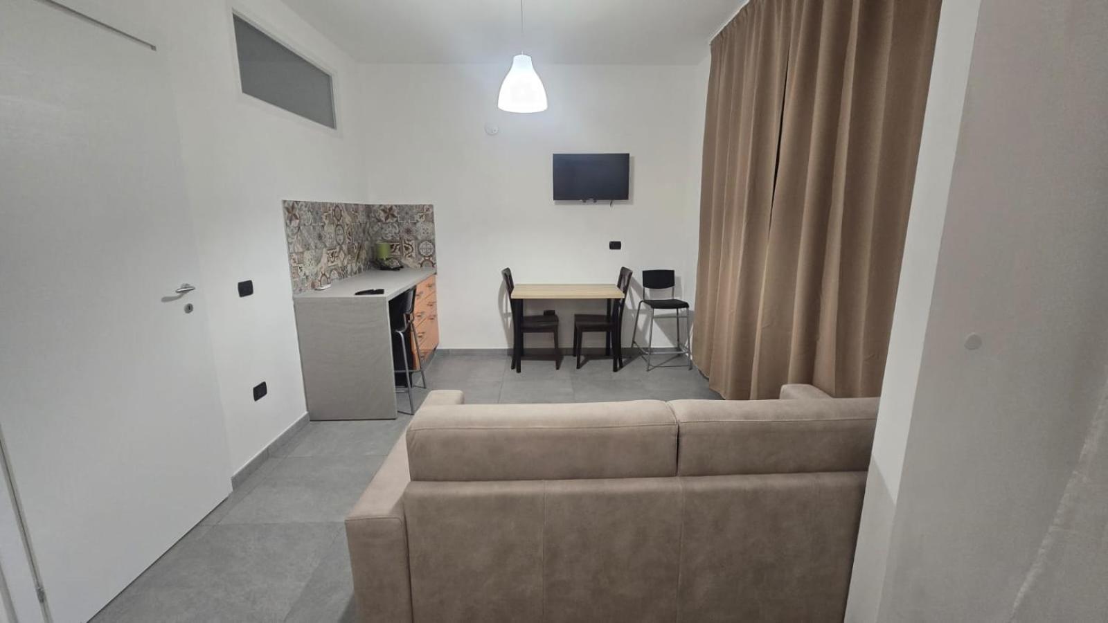 Chic & Wild Apartment