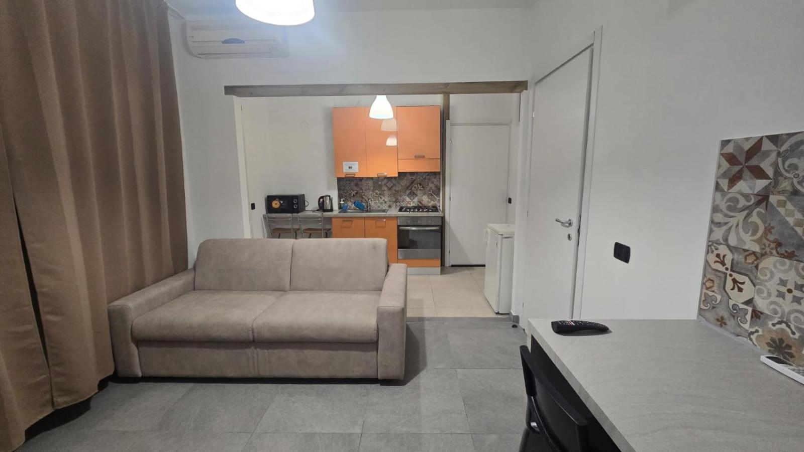 Apartment Chic & Wild