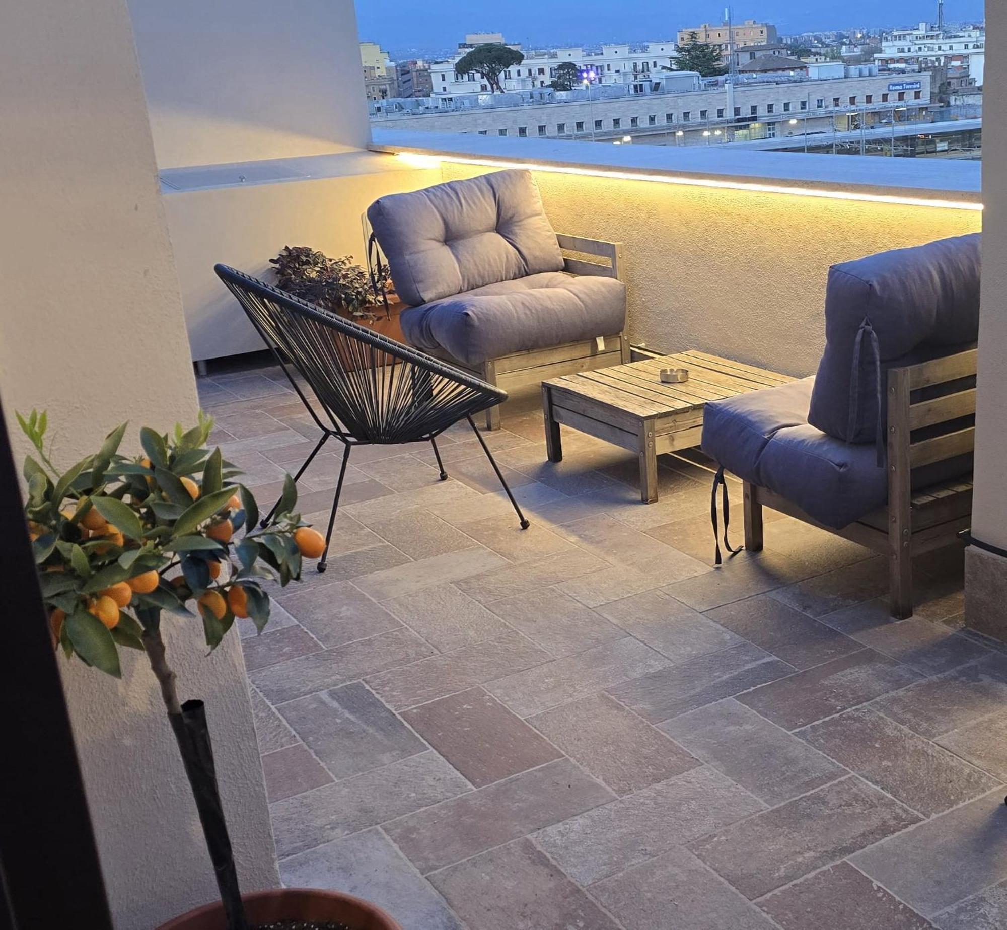 Train Station Holiday home *
