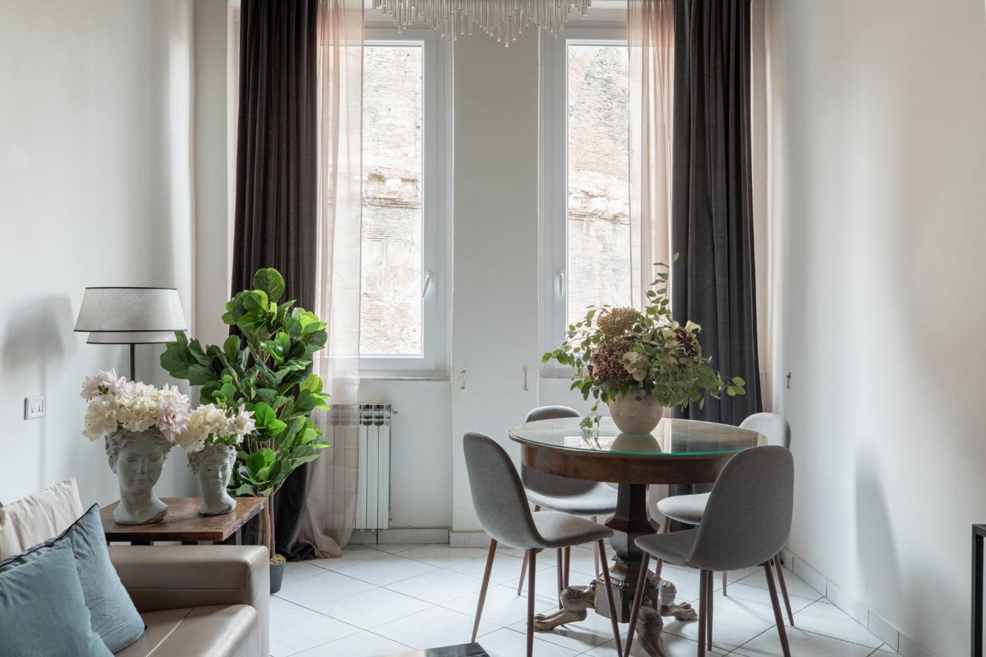 Apartment Iflat Pantheon At Your Feet Rome