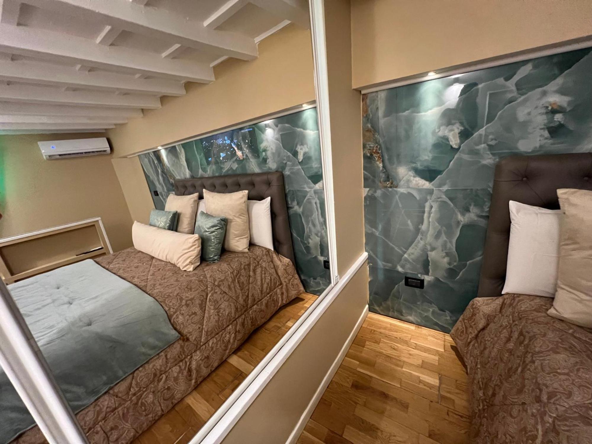 Historical Apartment *