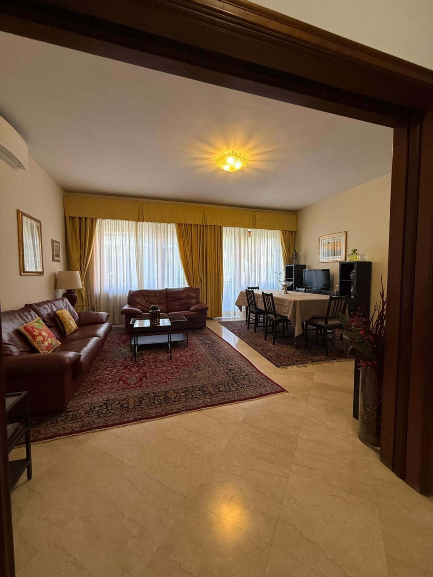 Dama St Peter Guest house *