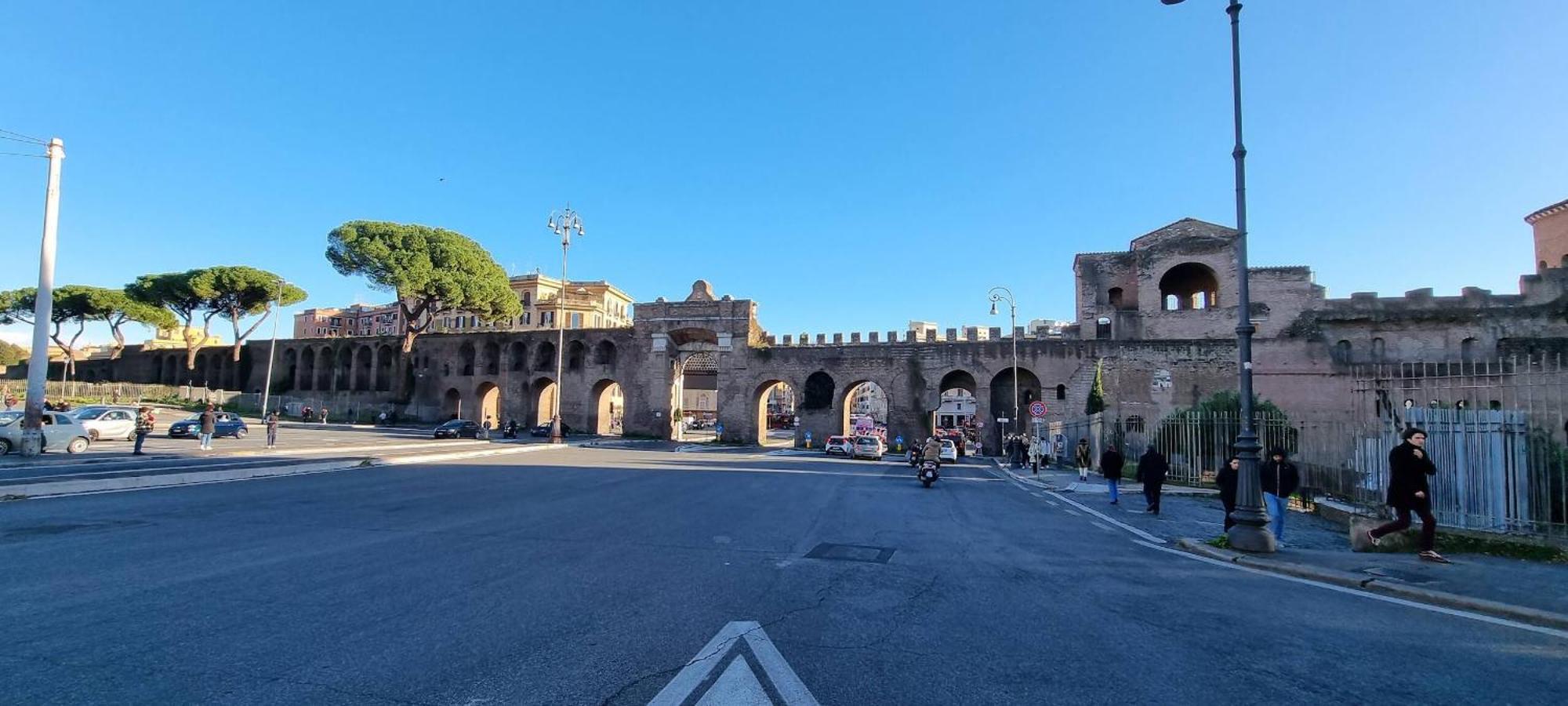 Apartment Felix Domi Rome