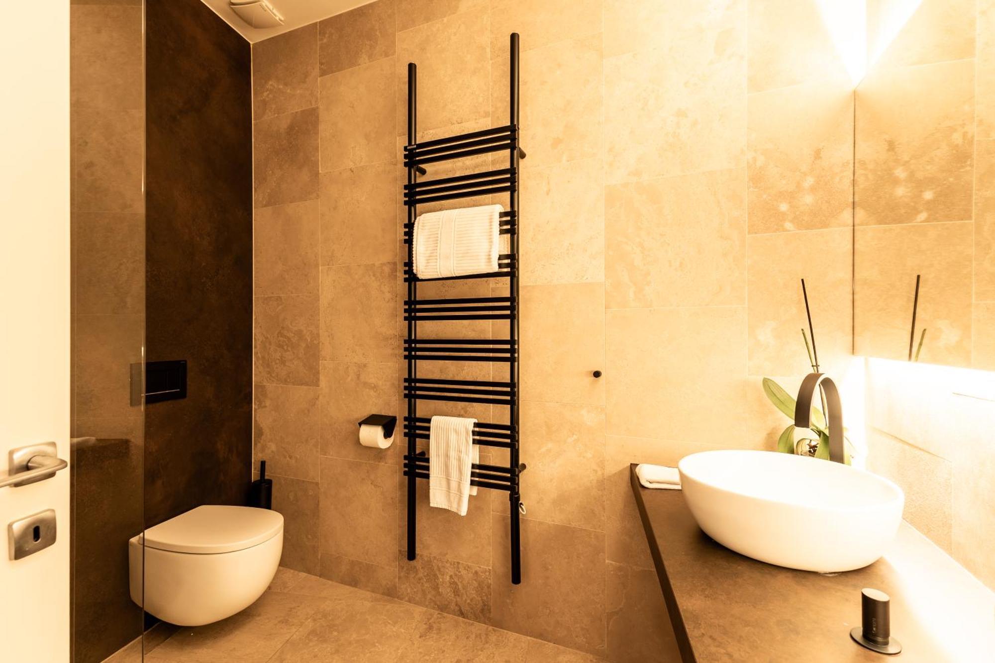 Aedrian's Loft. Boutique With Private Terrace In The Center Of Apartment *