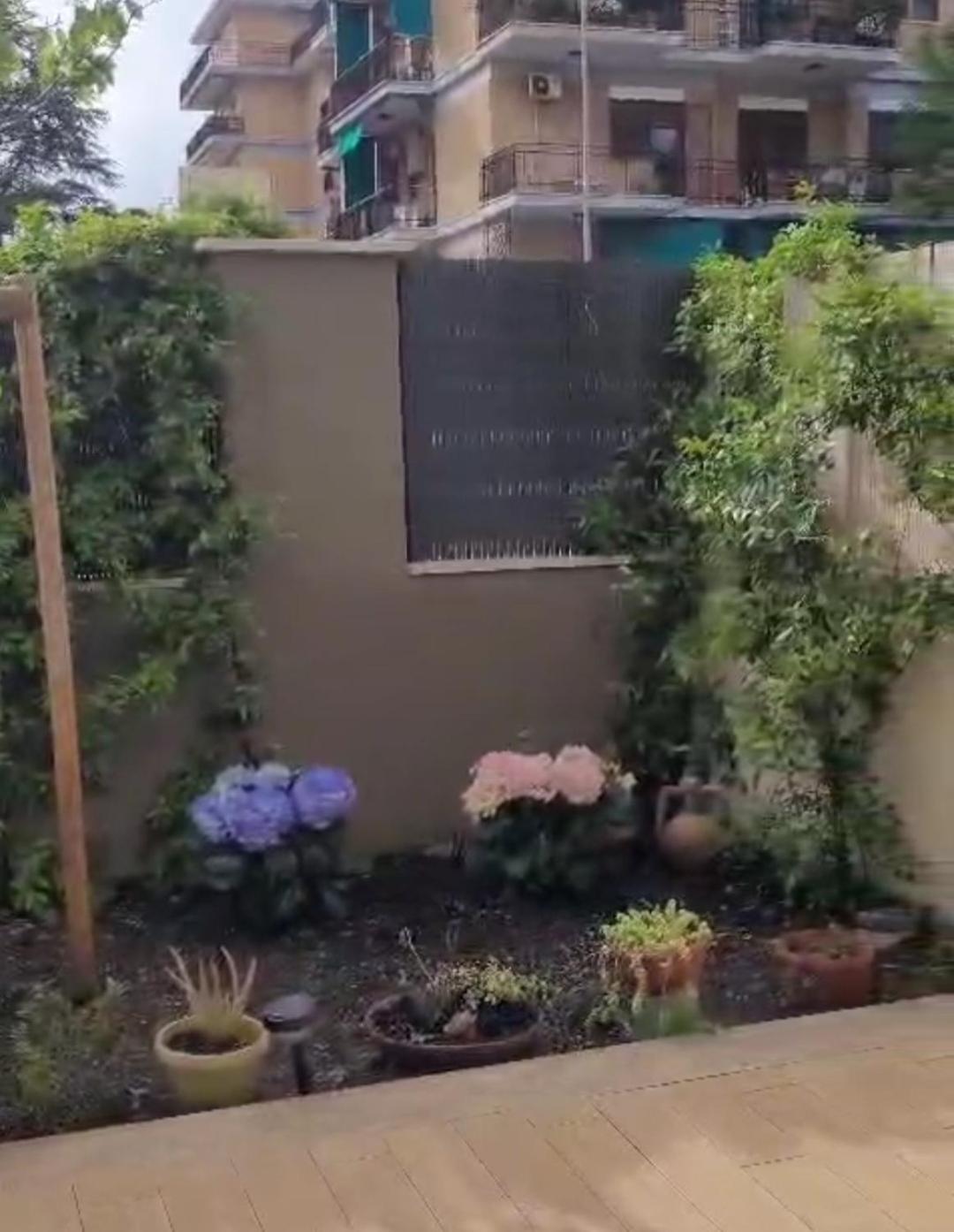 Apartment Monolocale Nuova Costruzione Con Giardino Rome