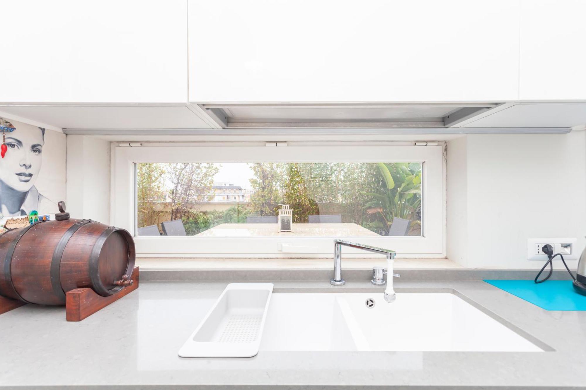 Appartement Elegant Metro A - By Openroma *