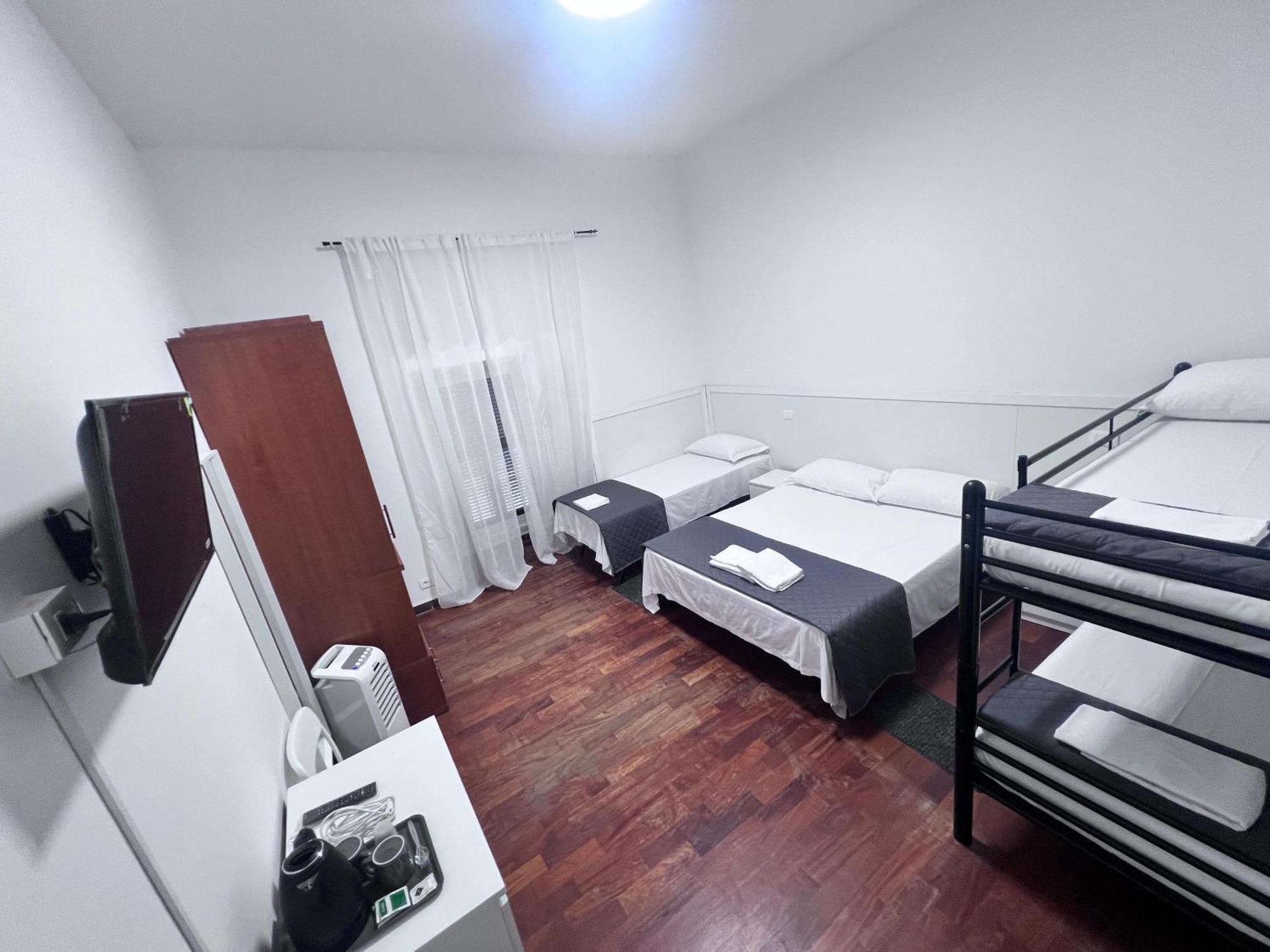 Guest house Comfort *