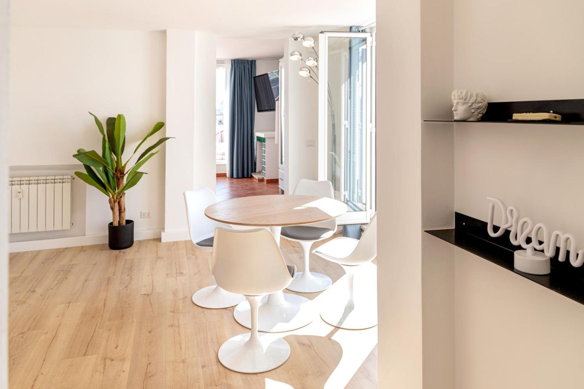 Apartment Terrazza Donatello - Rome's Skyview Loft