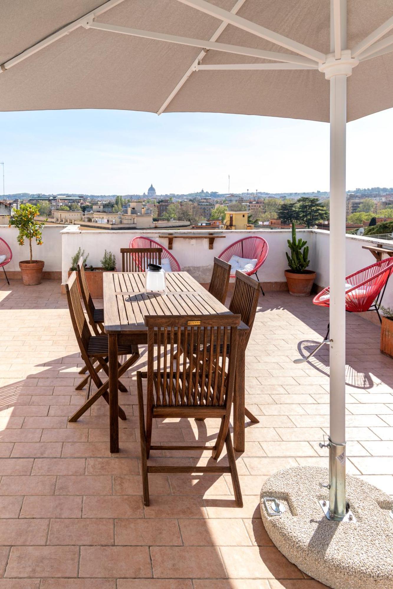 Apartment Terrazza Donatello - Rome's Skyview Loft Rome