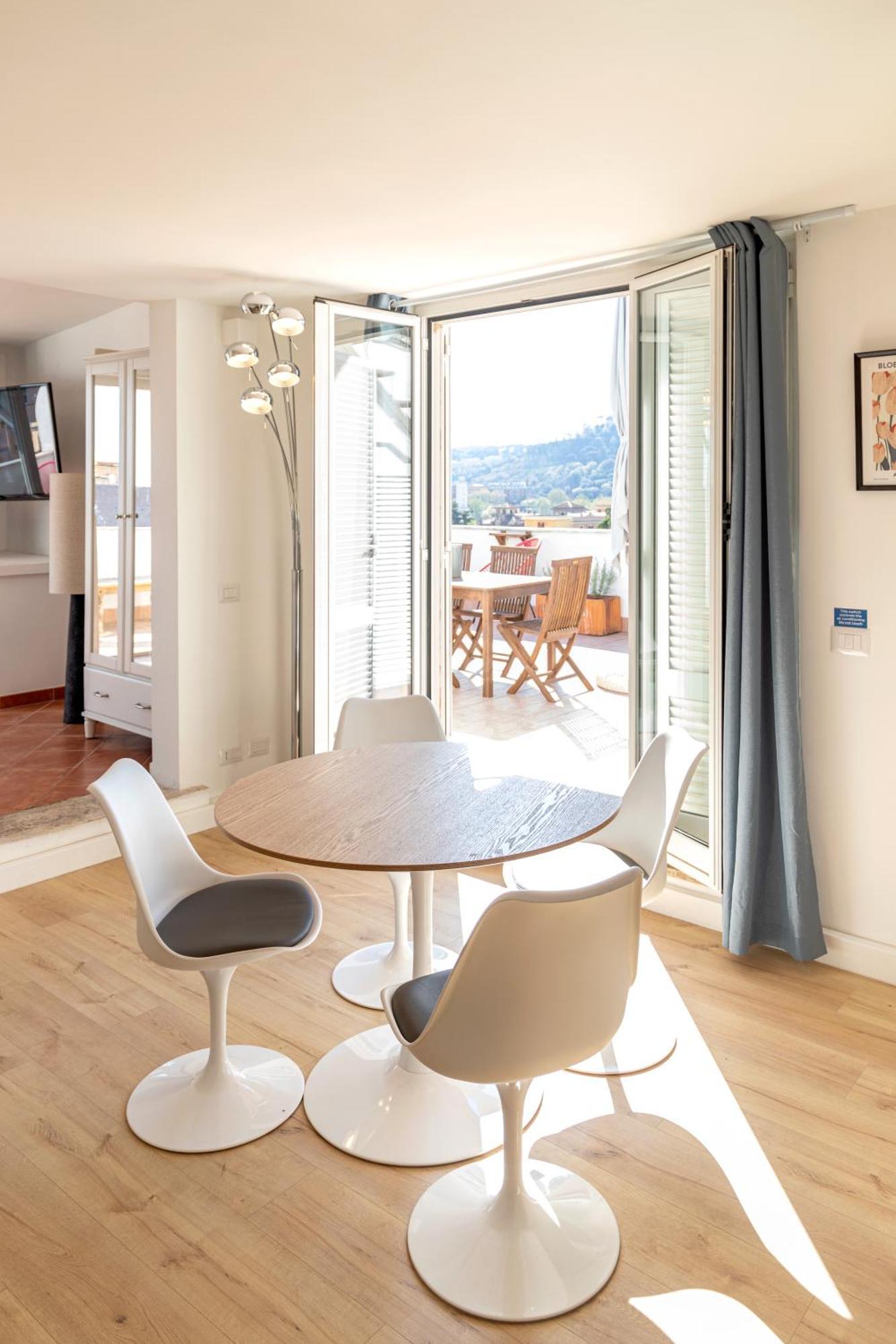 Terrazza Donatello - Rome's Skyview Loft Apartment *
