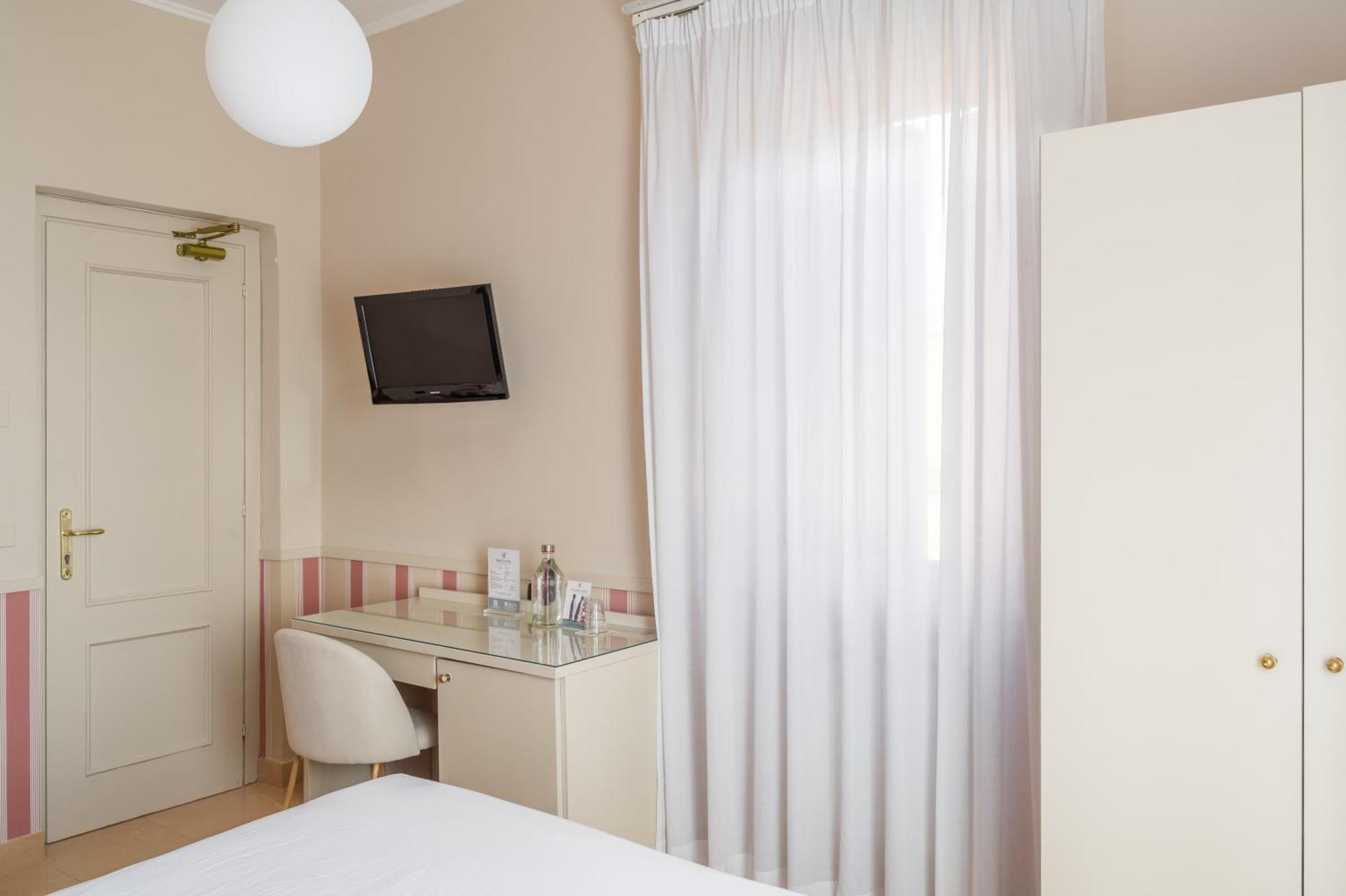 Parker - Gruppo Blam Hotel 3*