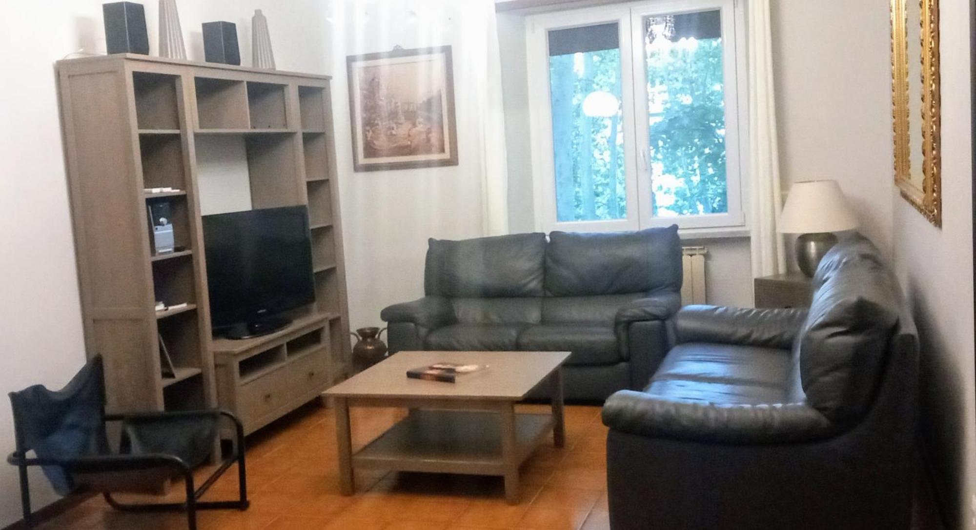 Family's Trastevere Apartment