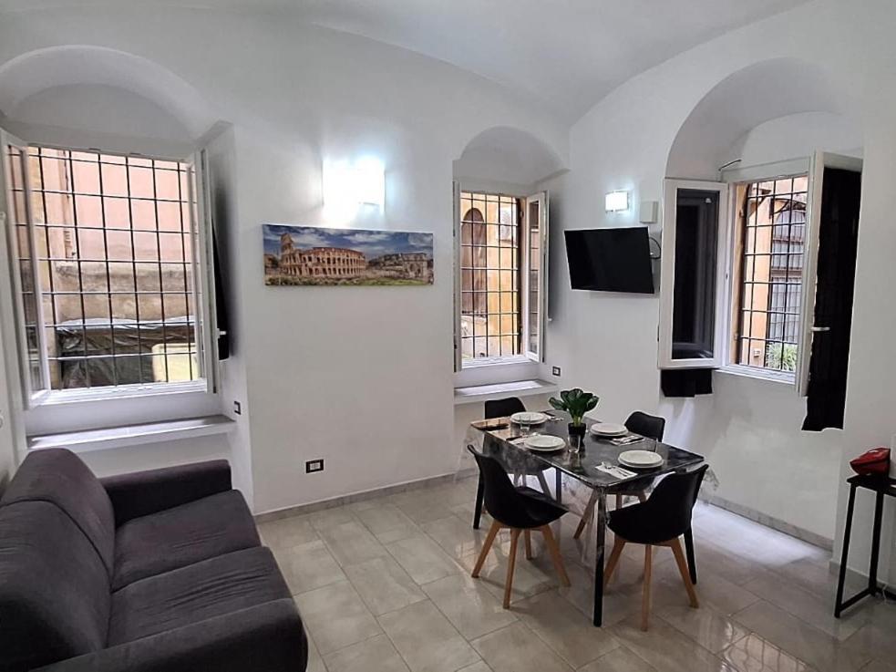 La Casetta Sabelli In The Center Of Apartment Rome