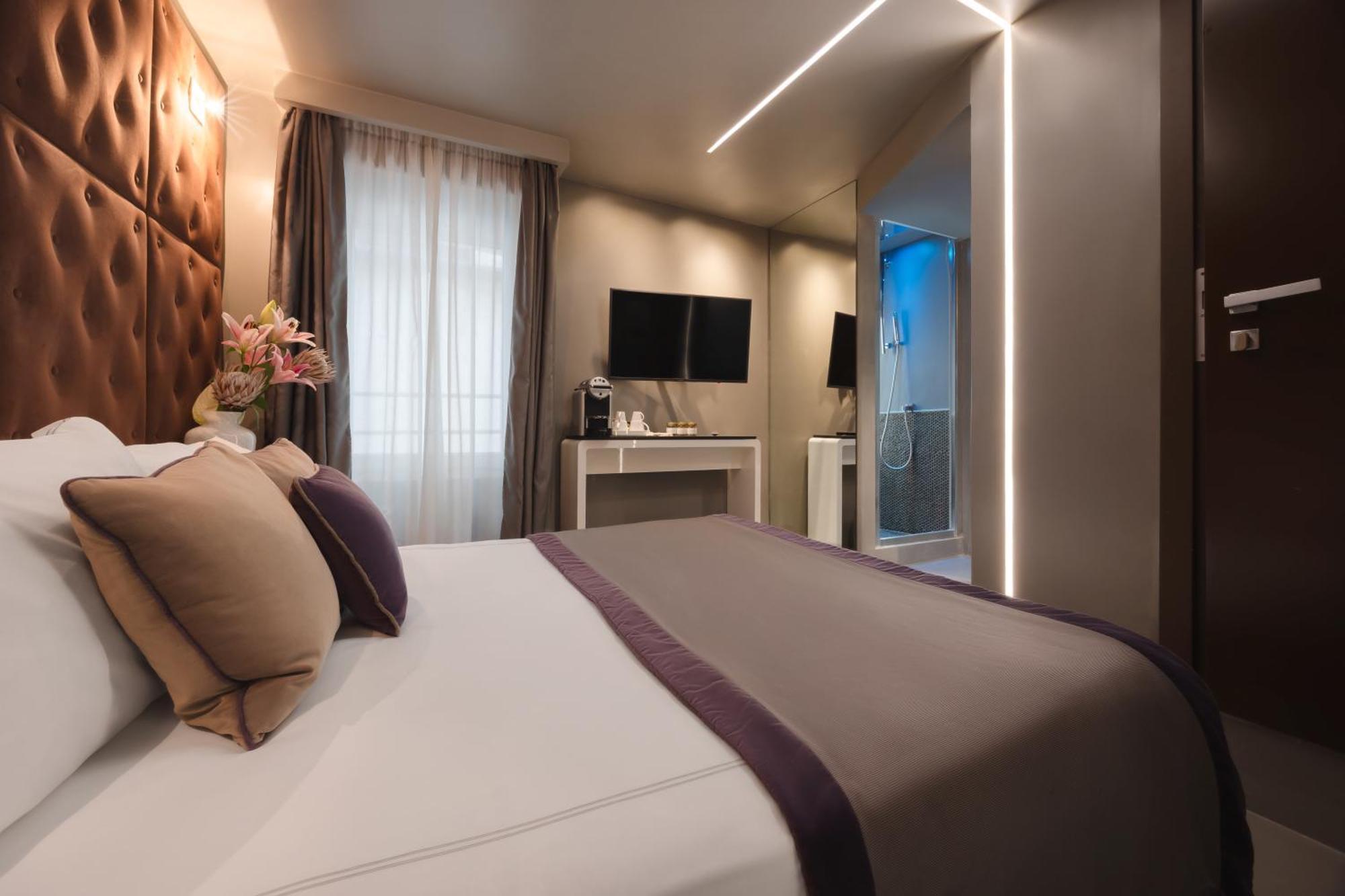 Guest house Maison Torre Argentina Rome