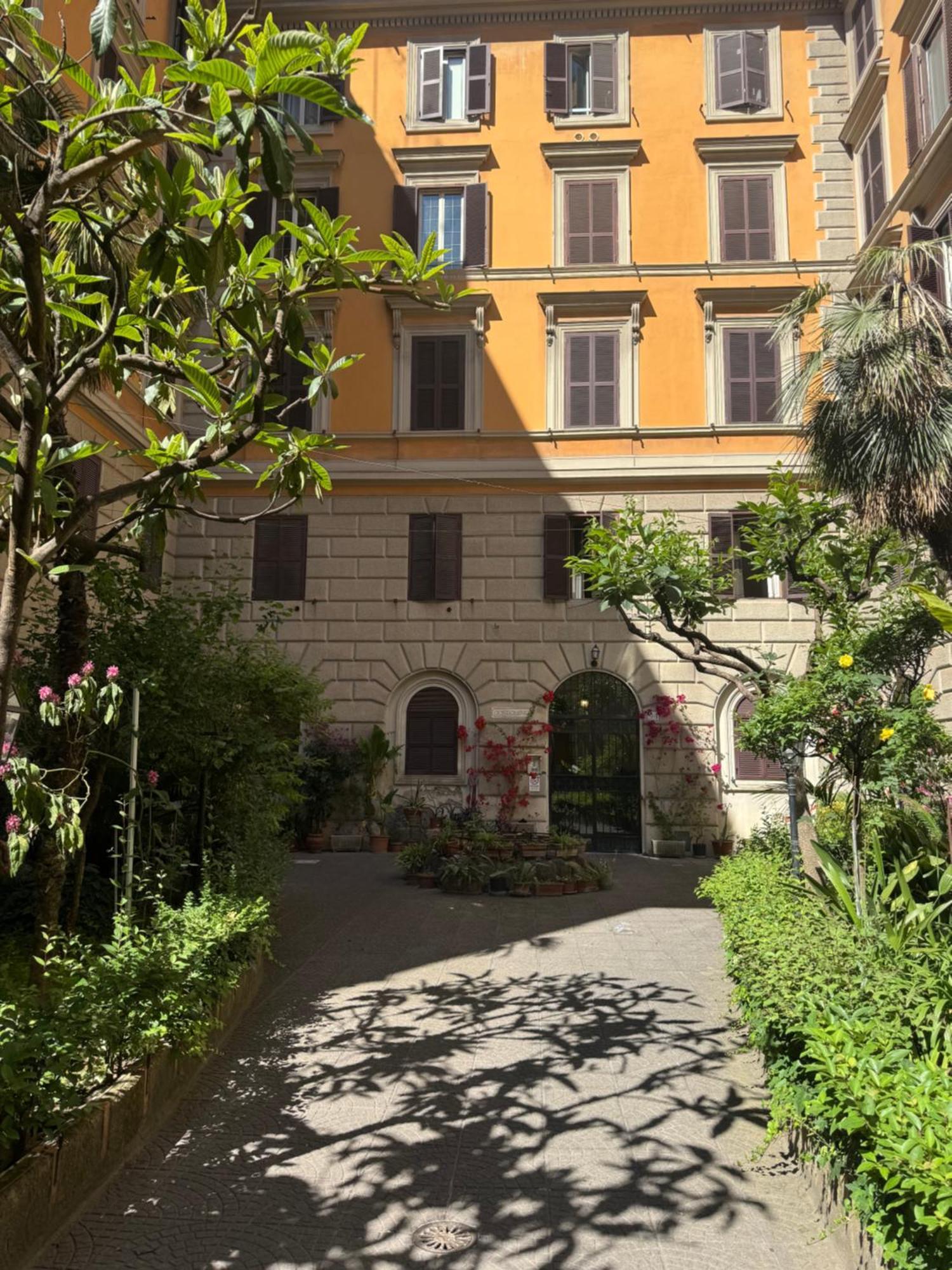 Larisarooms Affittacamere Roma