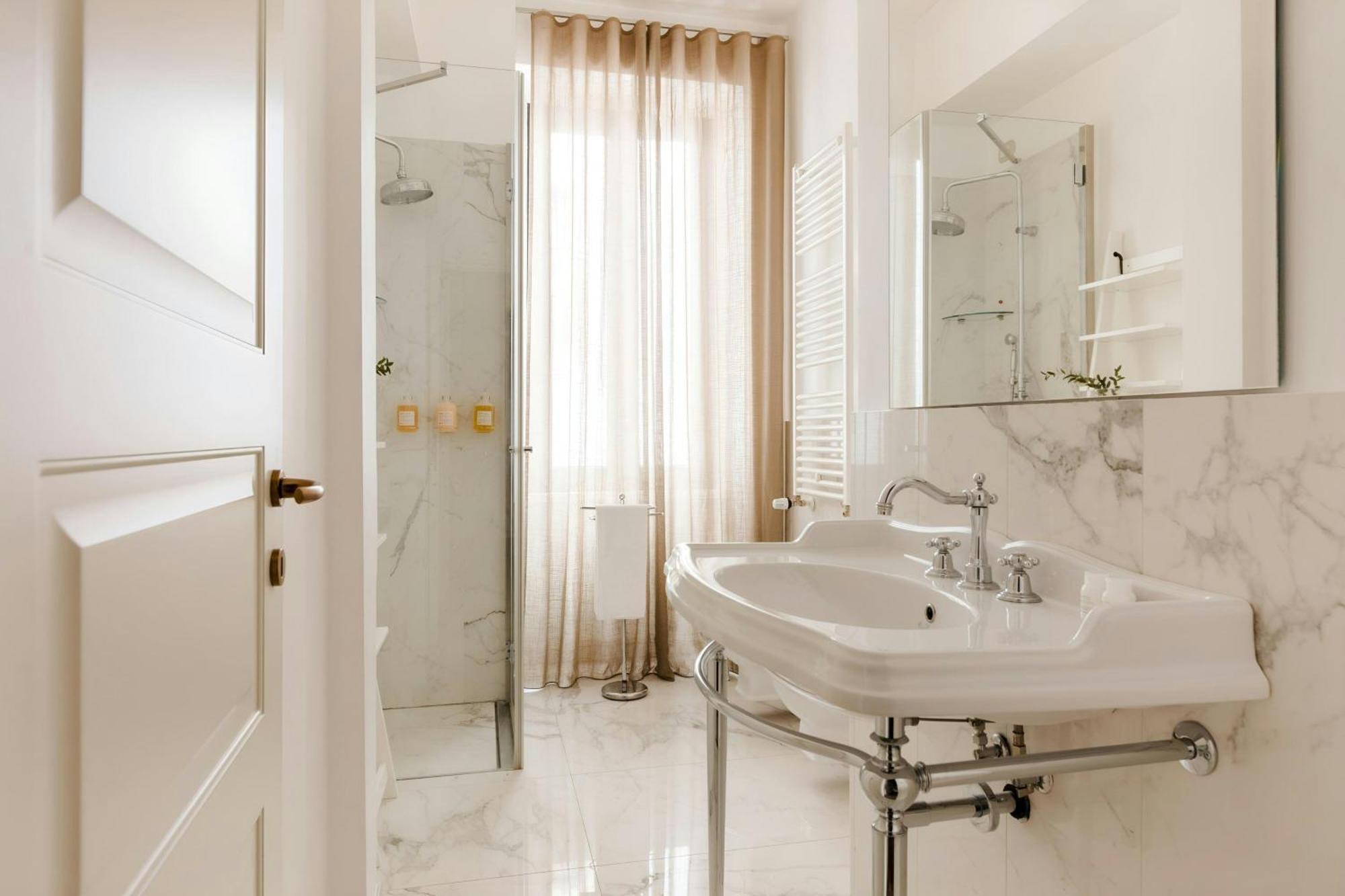 Sonder By Marriott Bonvoy Barberini Apartments Piazza Barberini Roma