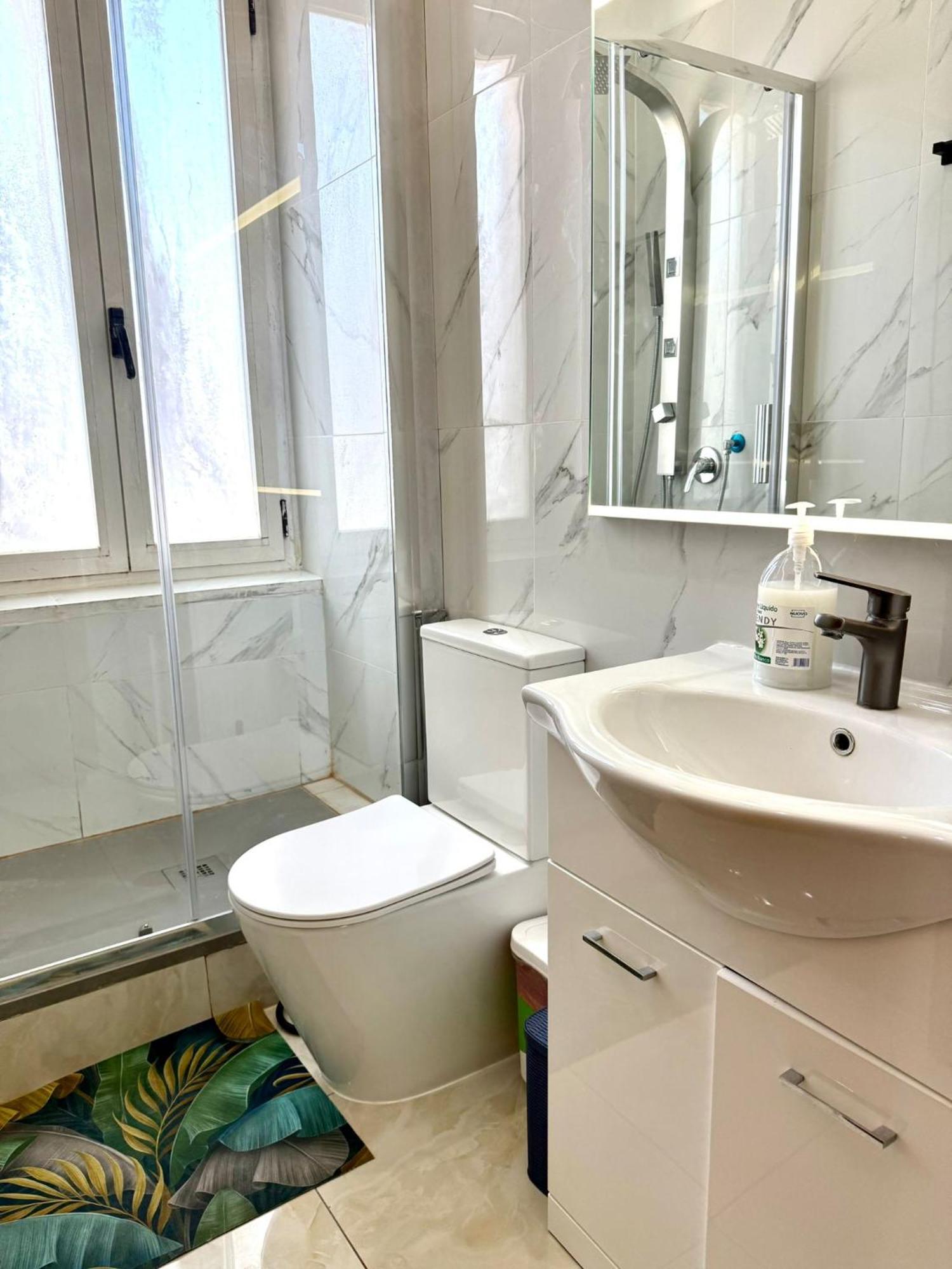 Green Guesthouse Guest house *