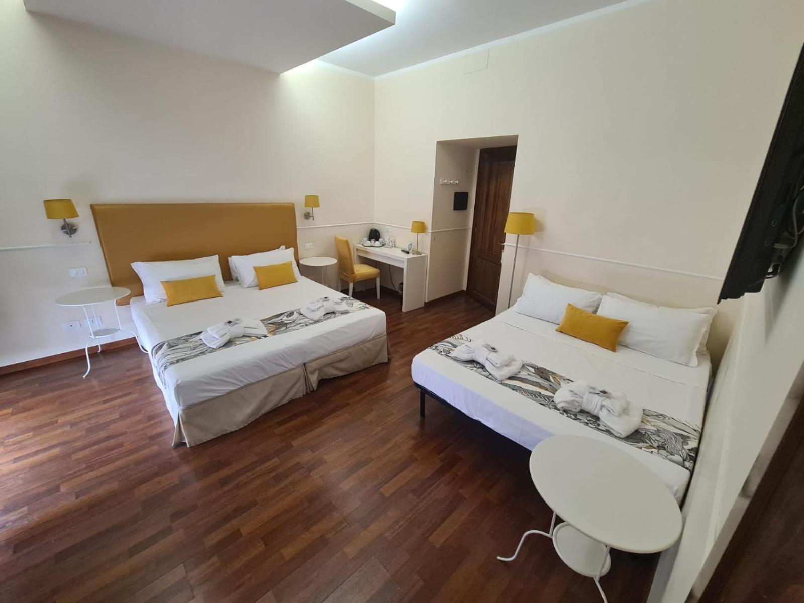 Bed & Breakfast Caesar Place 4*