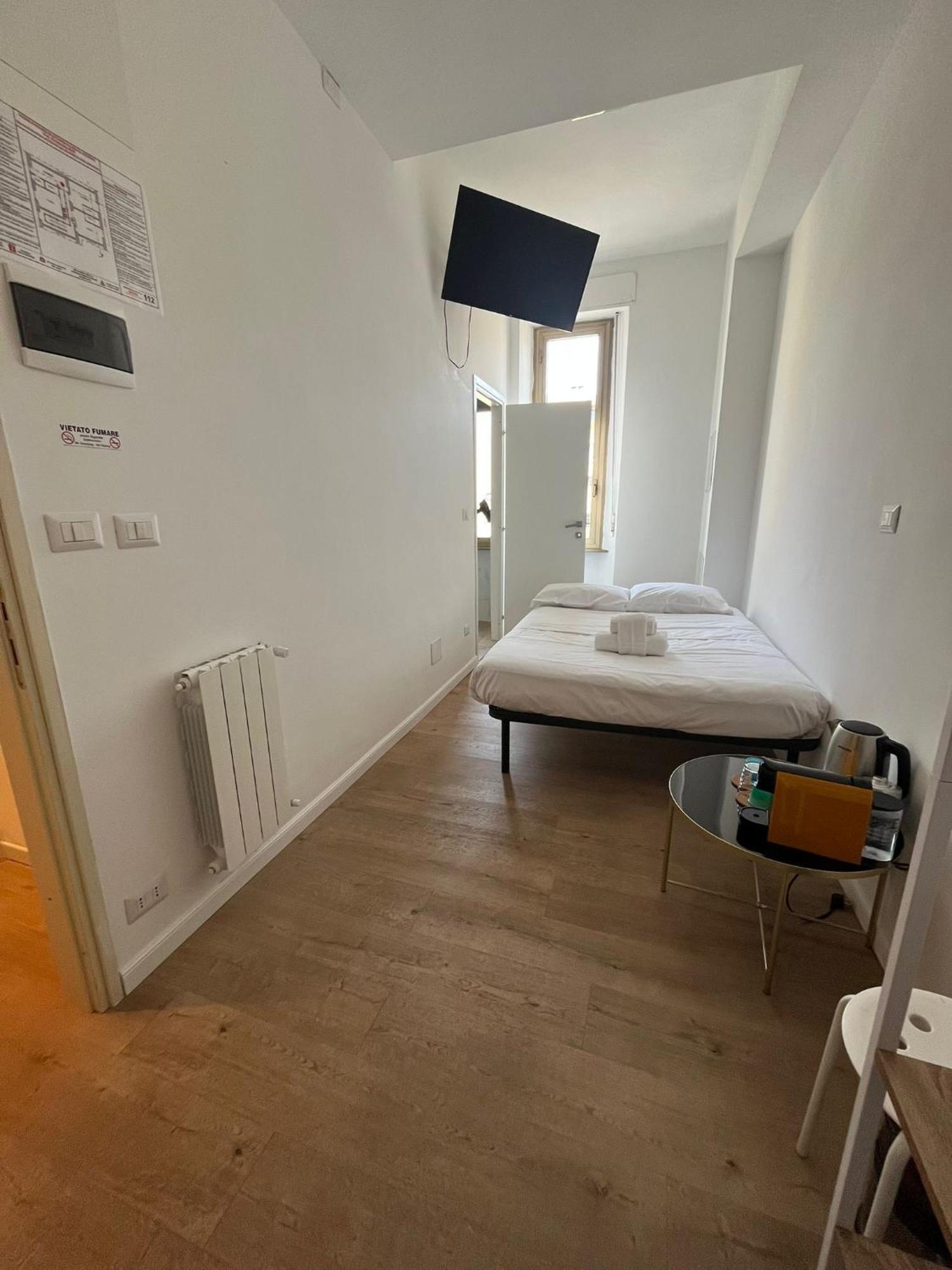 San Pietro Single Guest house *