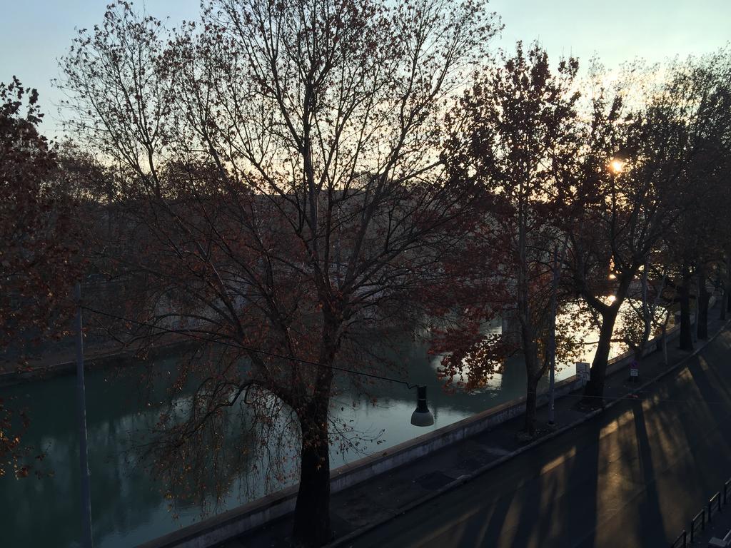 Over The Tiber Loft Apartment