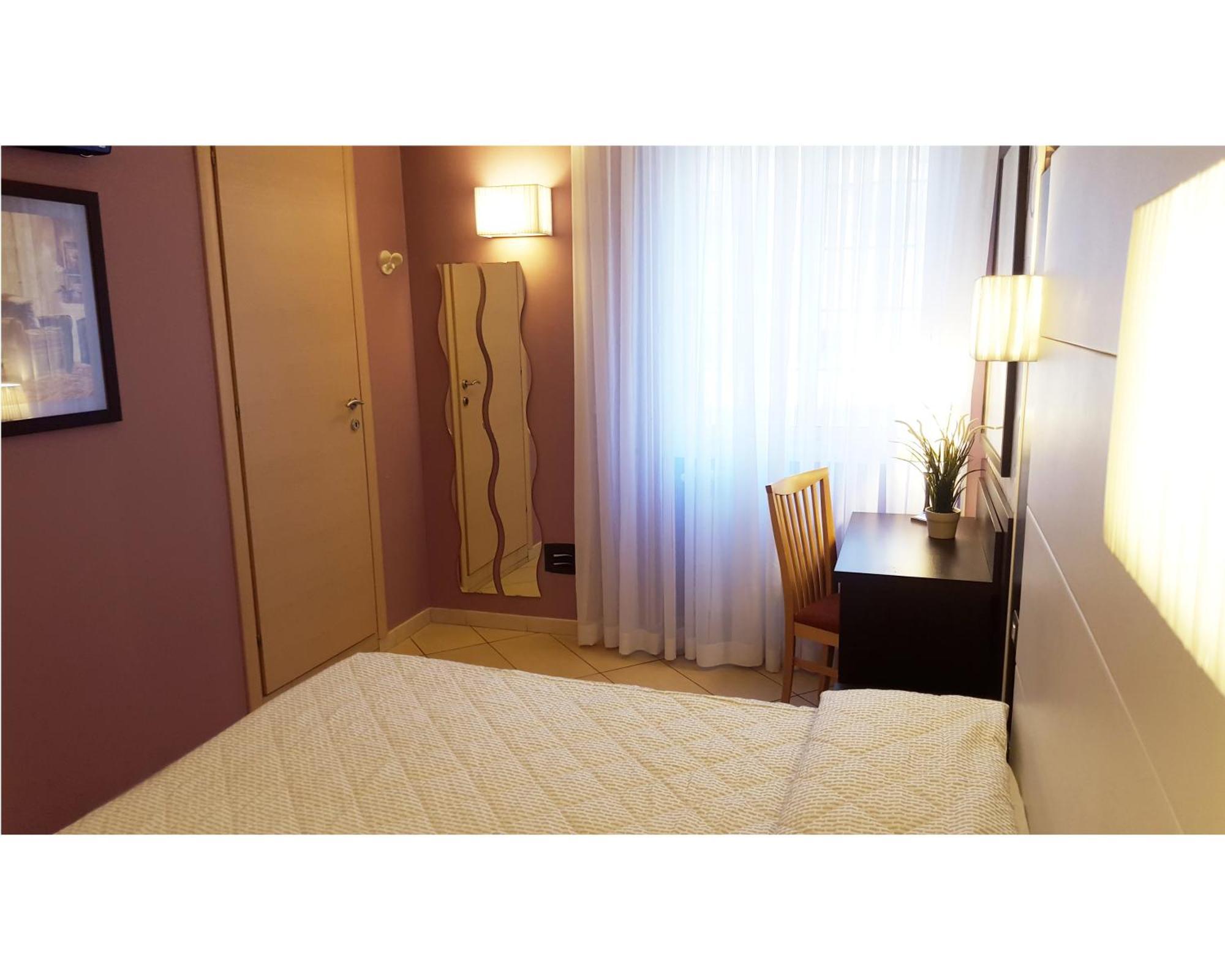 Bed & Breakfast Emozioni Romane Rome