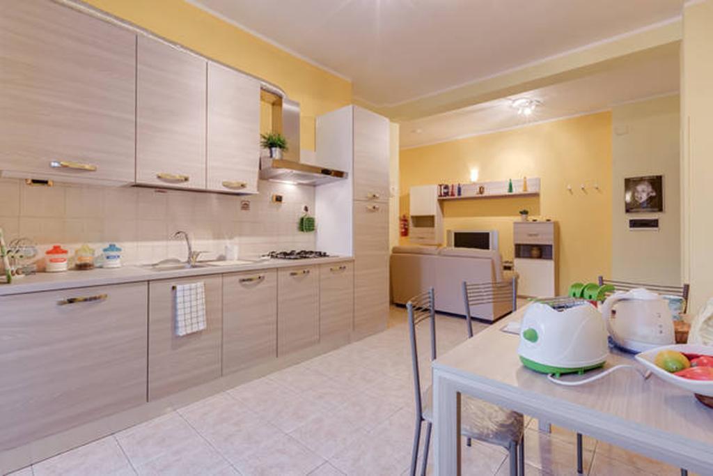 Pirhouse Apartment Rome