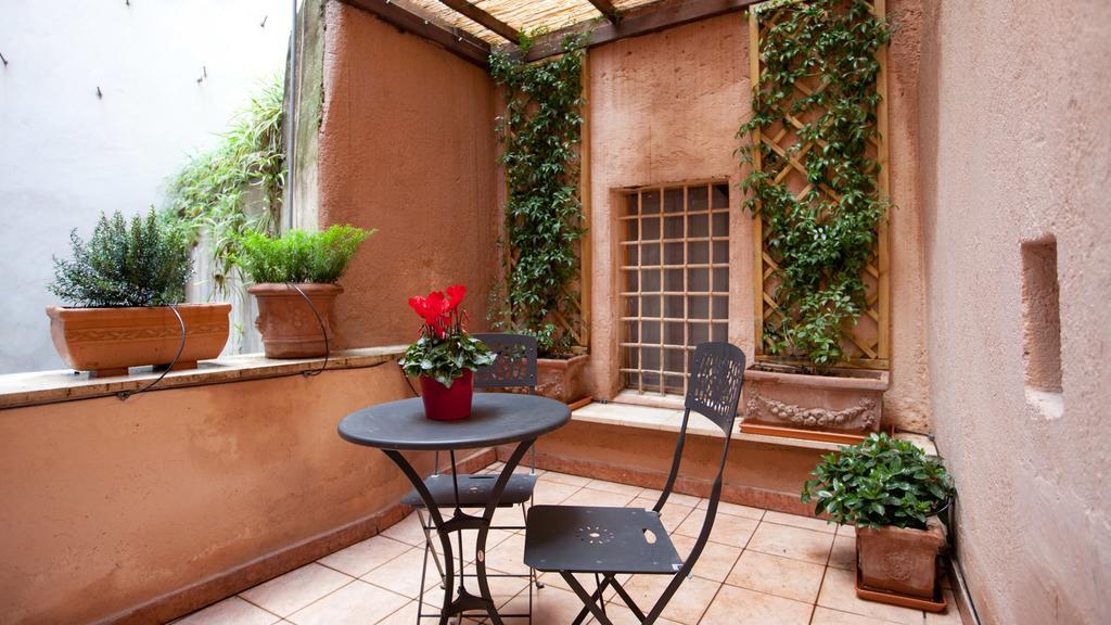 Apartment In Monti Terrace
