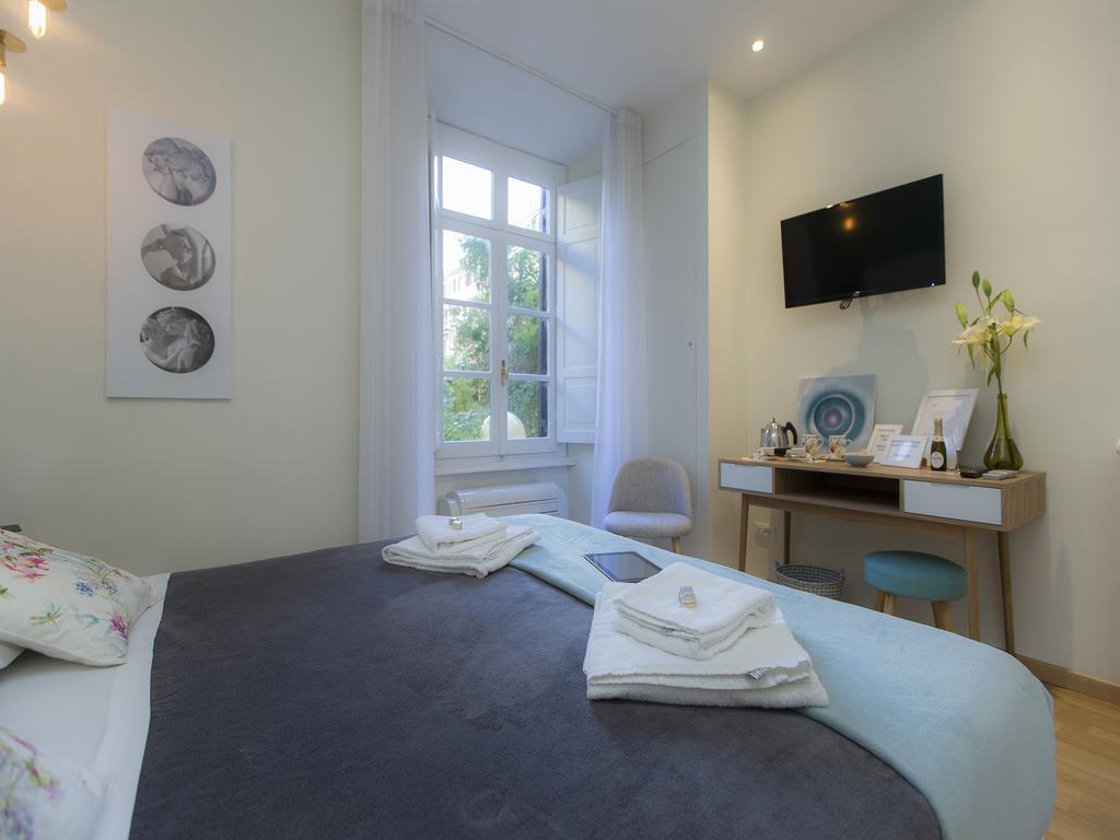 Al 7 Rooms Rome
