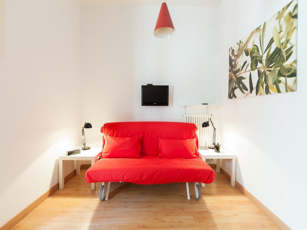 Sabelli Nightlife Apartment-la Sapienza-termini Station