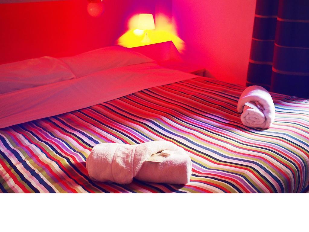 M&j Place Hostel *