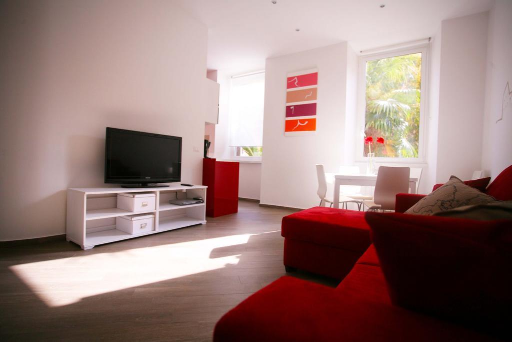 Red Flat In Appartement Rome