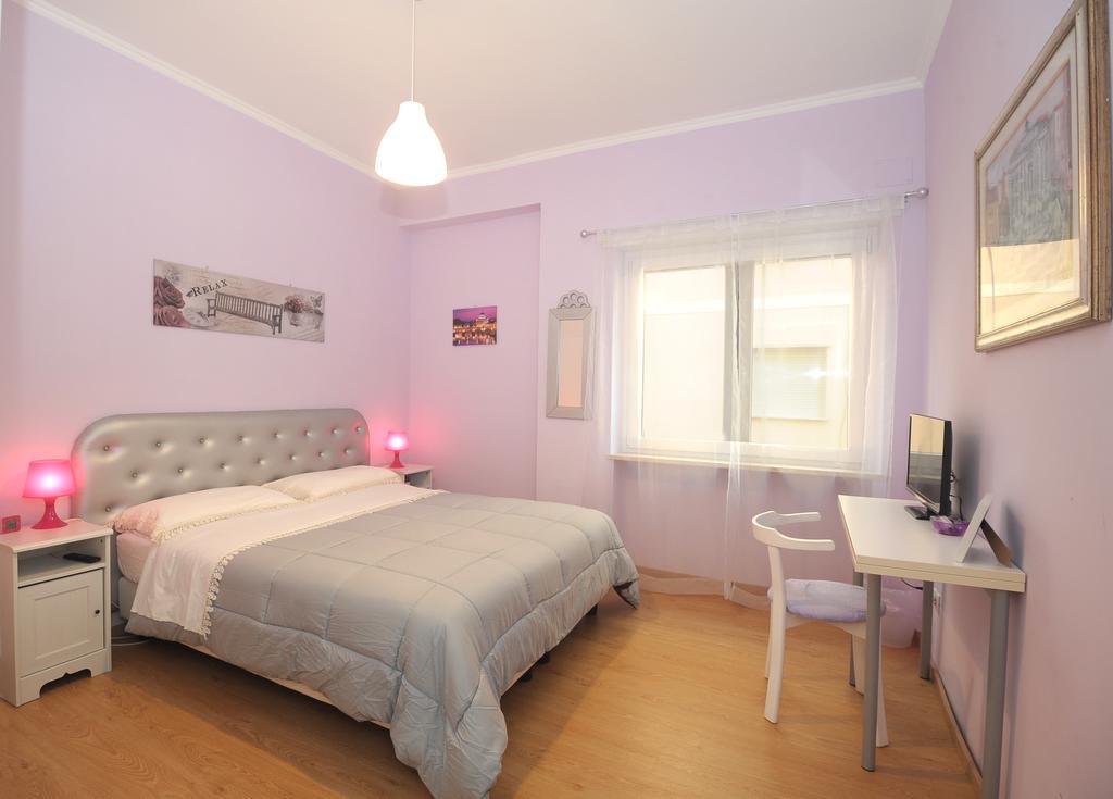 Holiday Home Roma Apartment