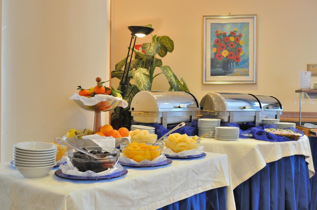 Hotel Pineta Palace 4*