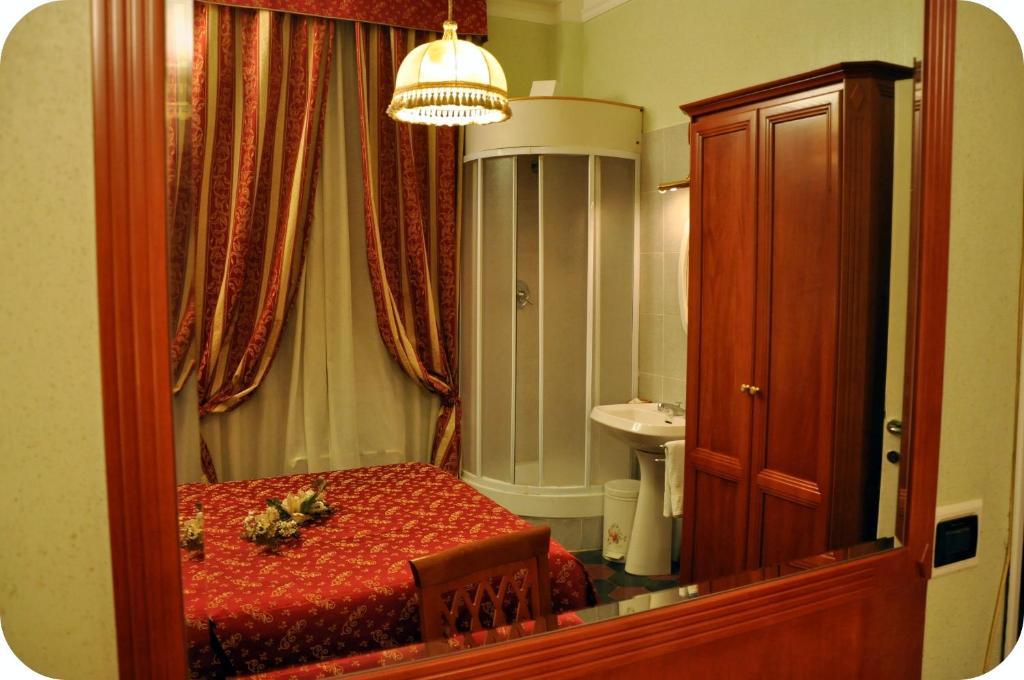 Sandra Hotel Roma