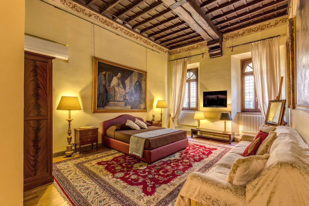 Apartment Royal