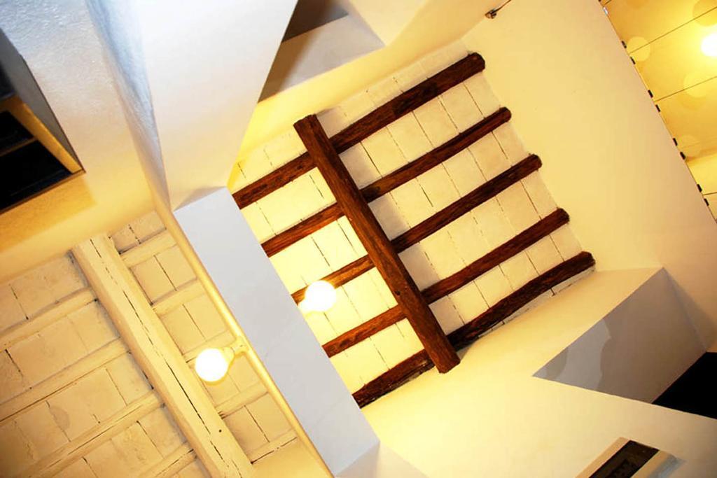 Apartment Center Attic Penthouse *