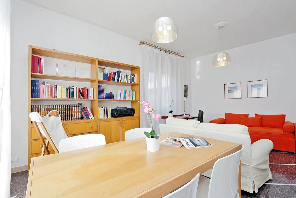 Apartamento Vaticano Apartments *
